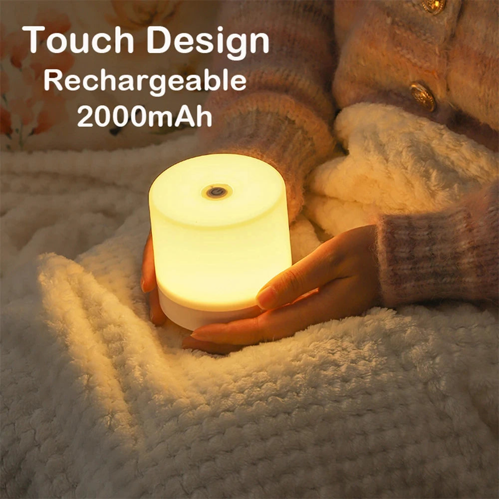 Lampe de chevet avec éclairage doux en mode blanc chaud