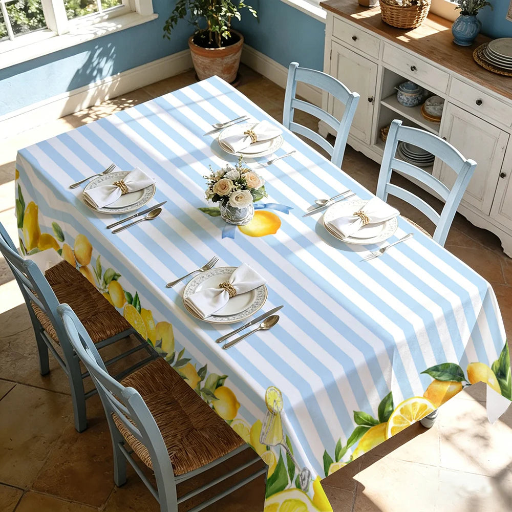 nappe rayée bleue blanche citrons moderne table dextérieur mariage restaurant