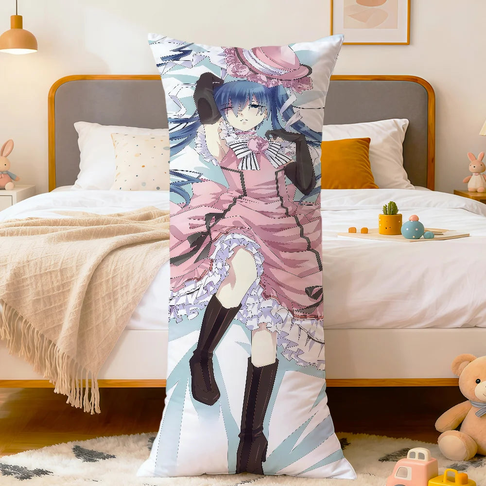 coussin allongé anime violet bleu blanc fleurs stylisées personnages 100 polyester double face imprimé