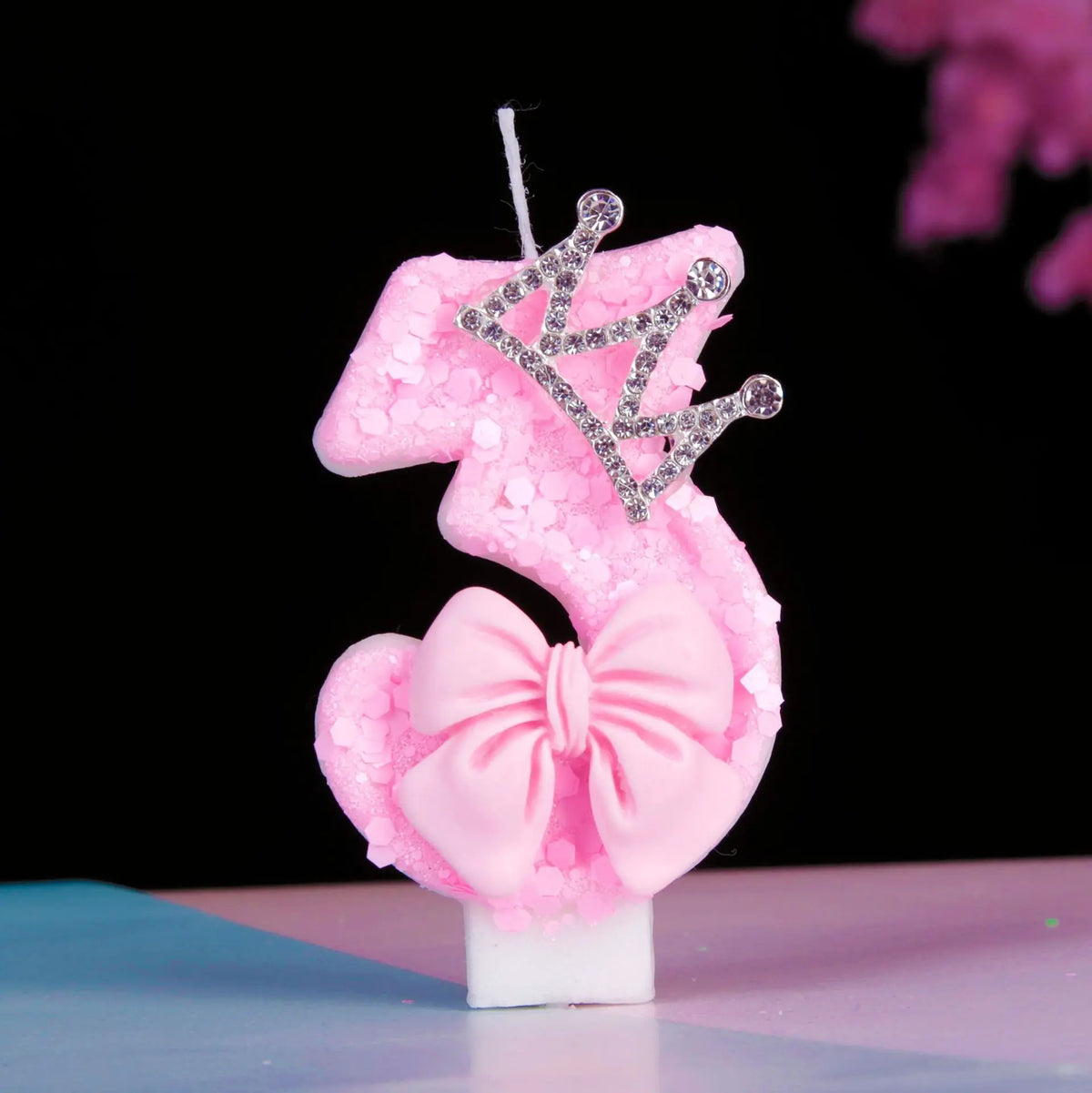 bougies numériques anniversaire filles pailletées rose couronne strass nœud papillon festive