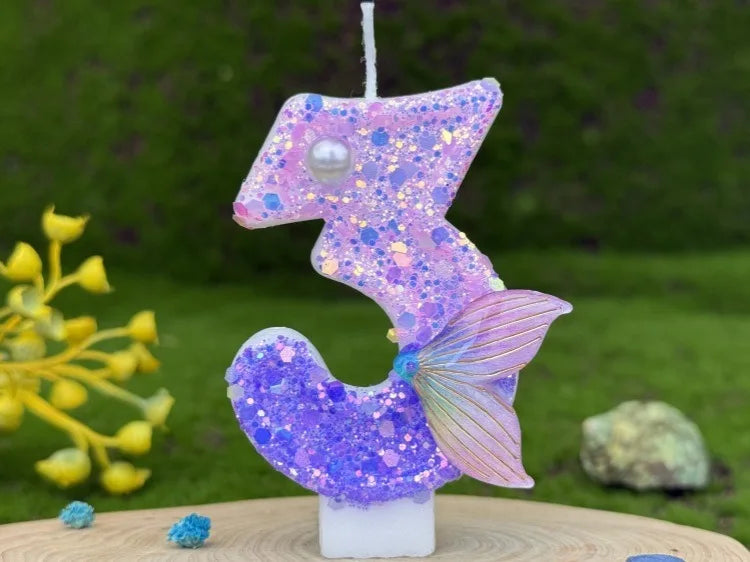 bougies numéraires paillettes sirène violet doré anniversaire décoration gâteau thème pois queue poisson festive