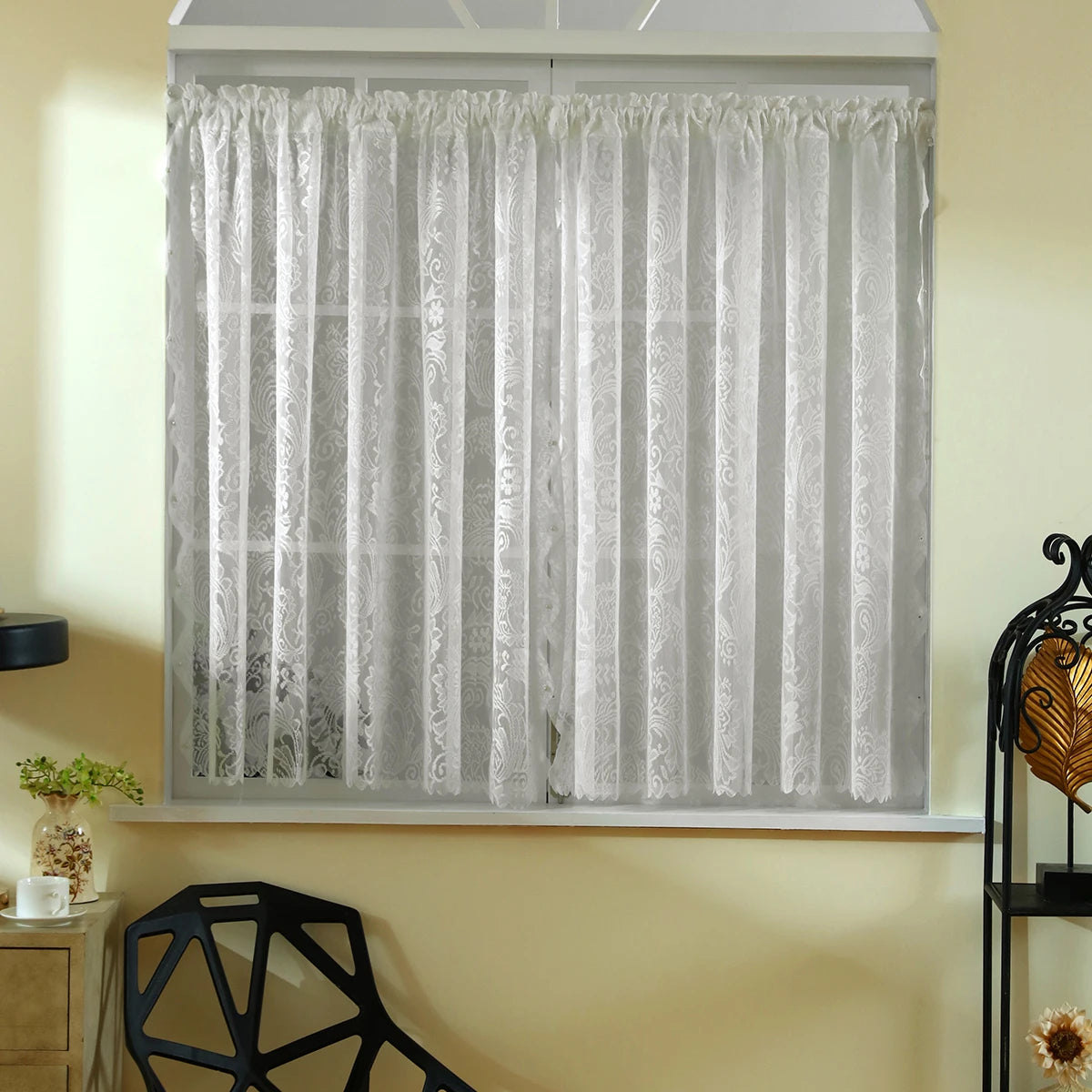 rideau fenêtre dentelle florale transparent champêtre couleur blanche verte chambre salon