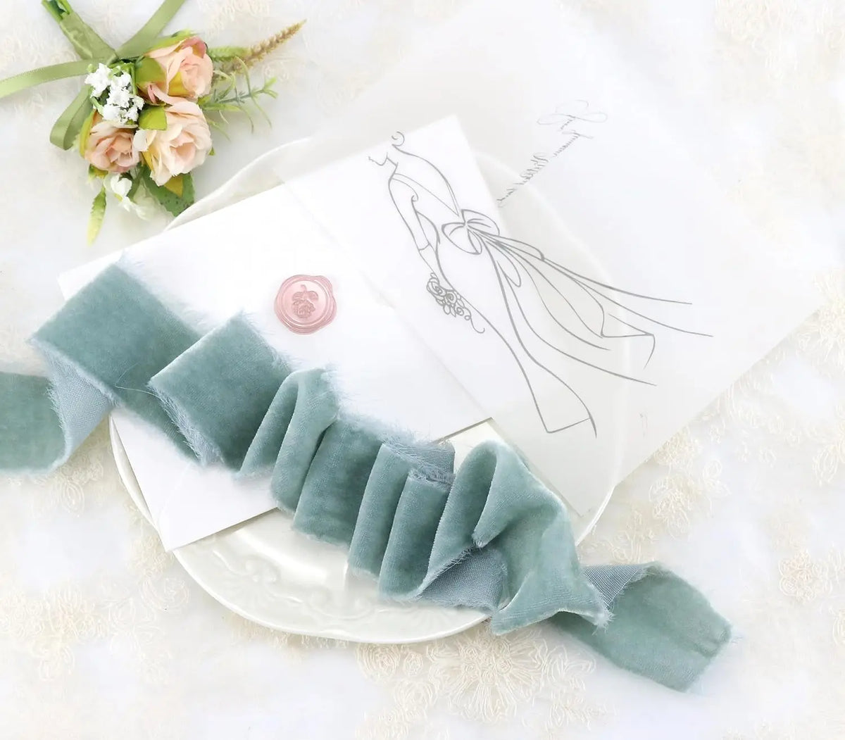 ruban velours polyester largeur 4cm beige blanc vert pastel marron foncé décoration mariage diyOpaque