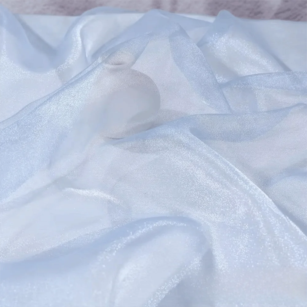 tissu polyester pailleté rouge doré beige rose élégant brillant translucide femme adulte