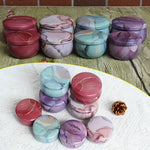 boîtes rondes marbrées violet bleu rose modernes 2.2oz 4oz 1.81inch 2.91inch graine pin savon