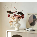 vase moderne minimaliste blanc opaque aspect grumeleux décoration table arrangement floral