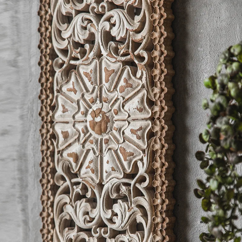 décoration murale vintage shabby chic motif floral bois fond gris blanc marron