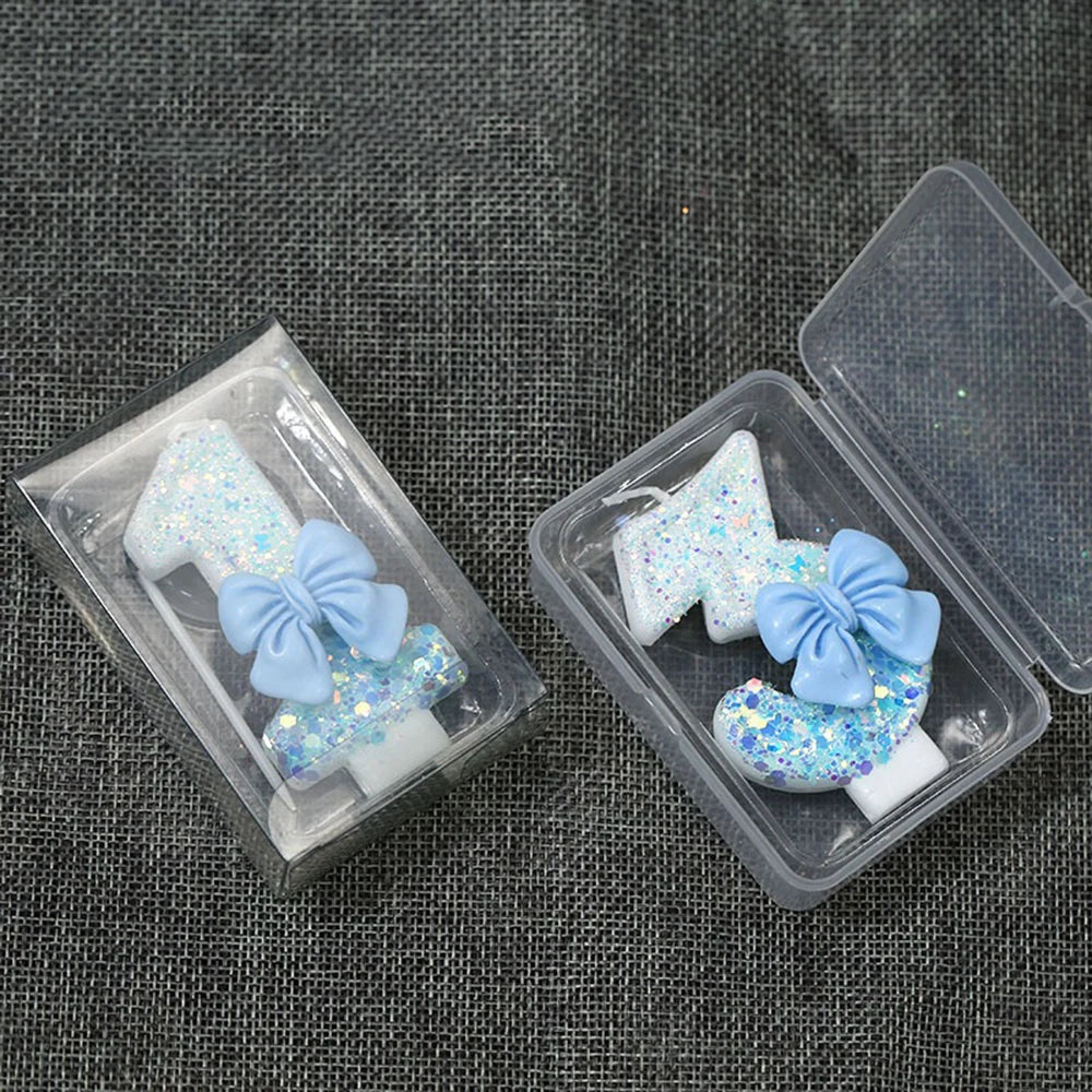 décoration anniversaire bougie chiffre paillettes argentées bleu clair festive tringle métallique simple élégante cute