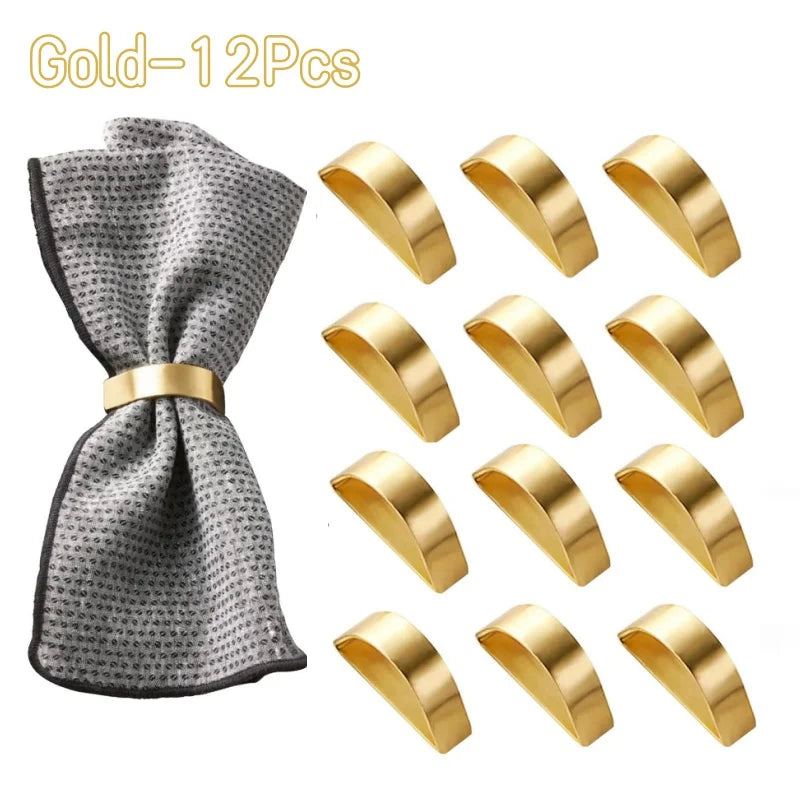 anneaux serviettes or lisses modernes fourchettes cuillères garnitures tables différentes couleurs mariage banquet