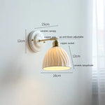 lampe murale vintage blanc doré motif relief bord ondulé fixée mur opaque