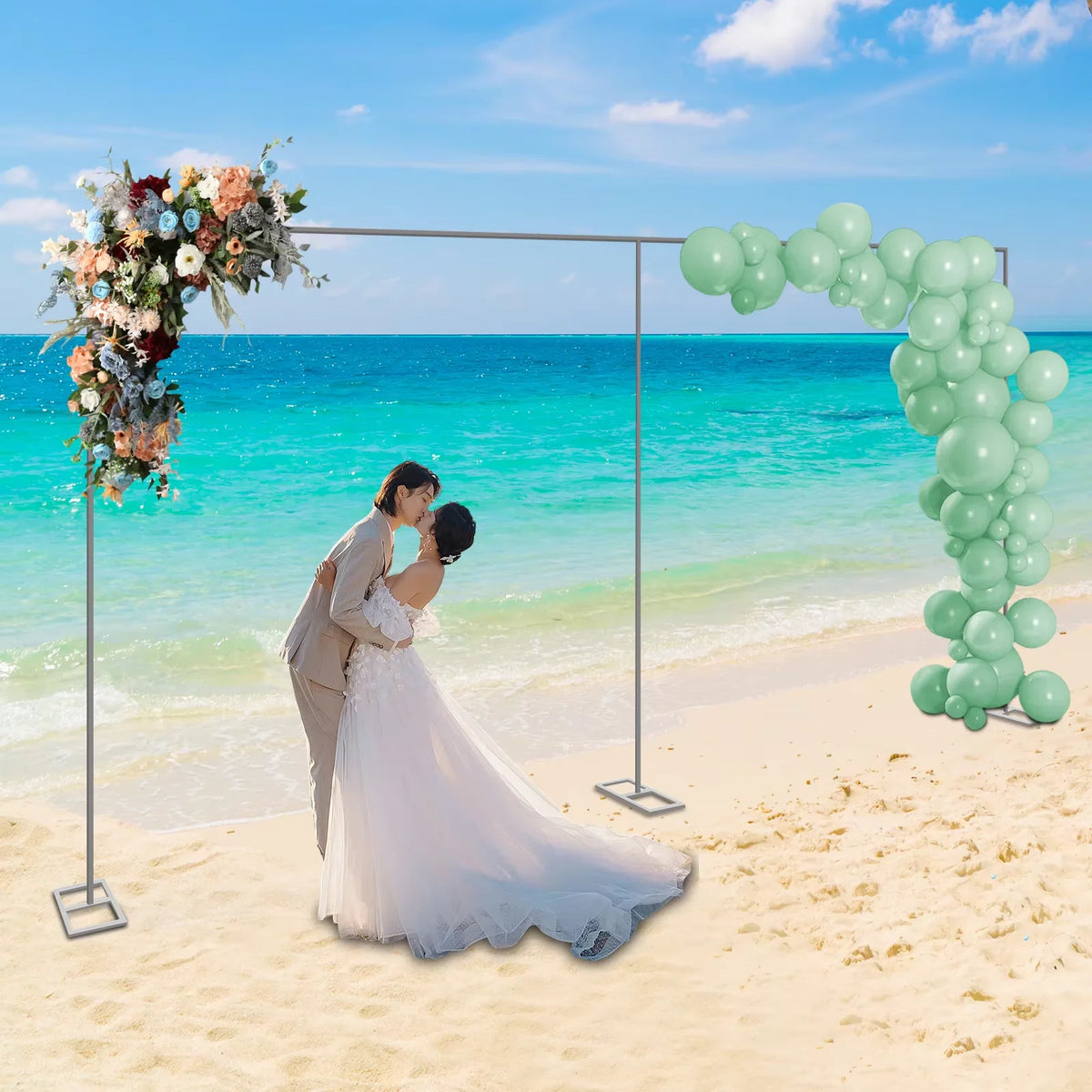 structure cadre mariage argenté moderne plaque carrée 6m 3m opaque lisse