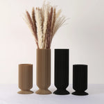 vases noirs marron rayures modernes statuettes bois intérieur salon chambre minimalistes