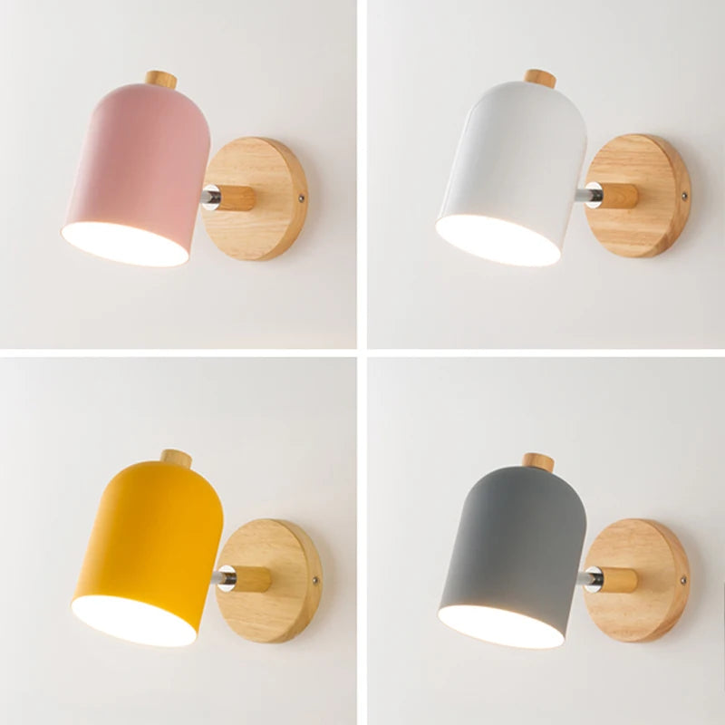 Applique murale scandinave en bois macaron rose avec tête directionnelle
