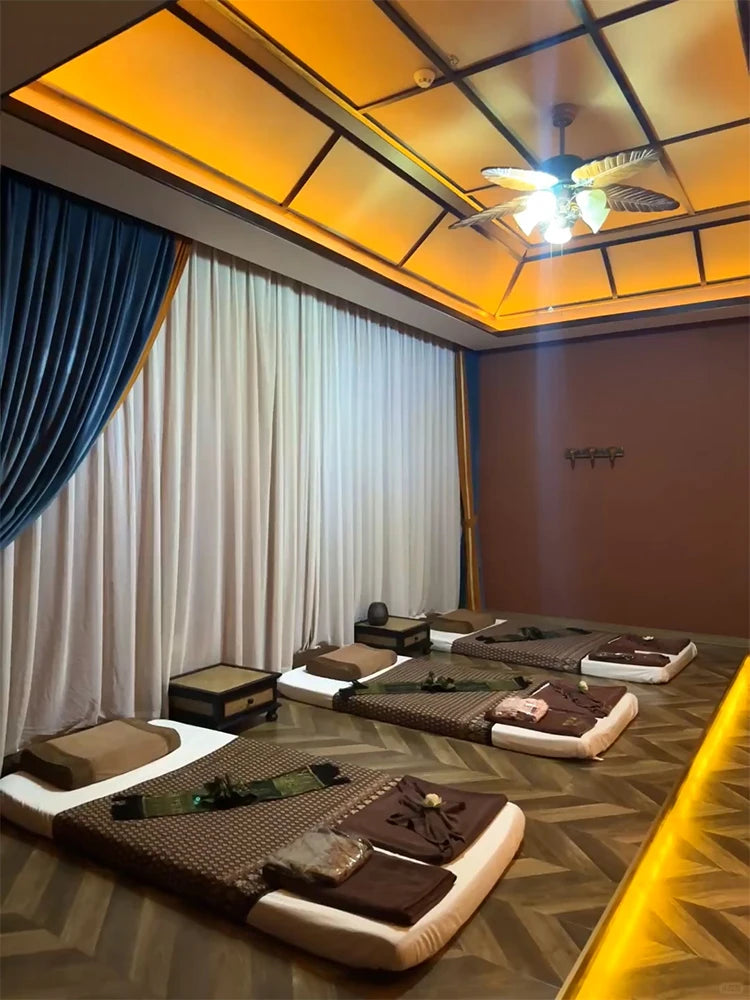 nappes lit massage motifs géométriques couleurs vives tissage traditionnel thaï opaque protection piano vert