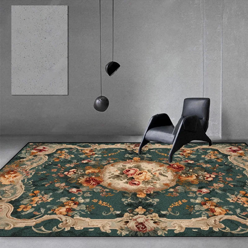 Tapis de sol décoratif en motif floral coloré posé sur le sol d'un intérieur minimaliste avec des éléments de design moderne.