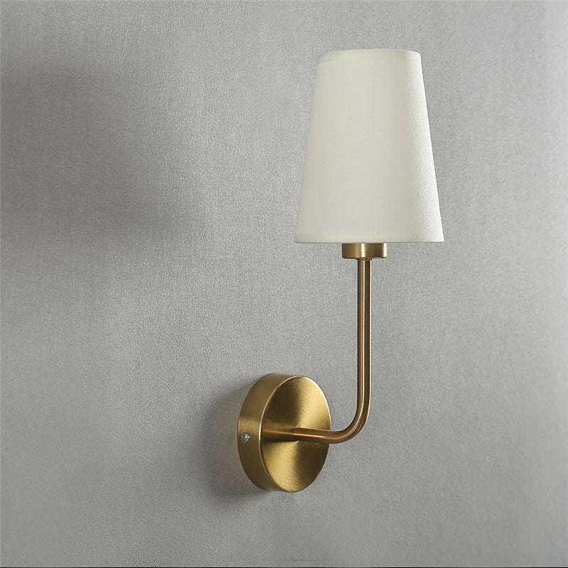 Lampe murale moderne or abat jour conique éclairage quotidien led minimaliste