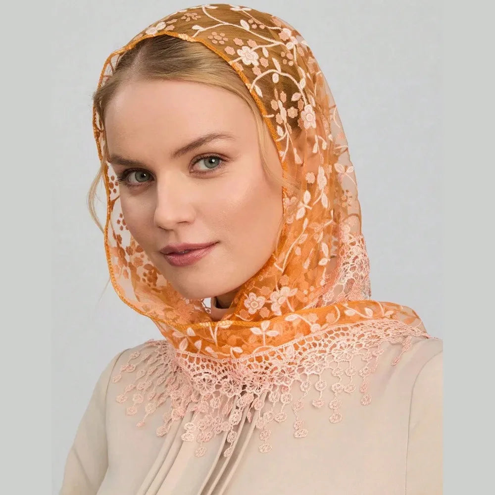 écharpe étoffe polyester motif floral blanc élégant voile tête décontracté