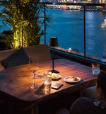 lampe table led moderne rechargeable sans fil intensité réglable étanche ip54 blanc minimaliste