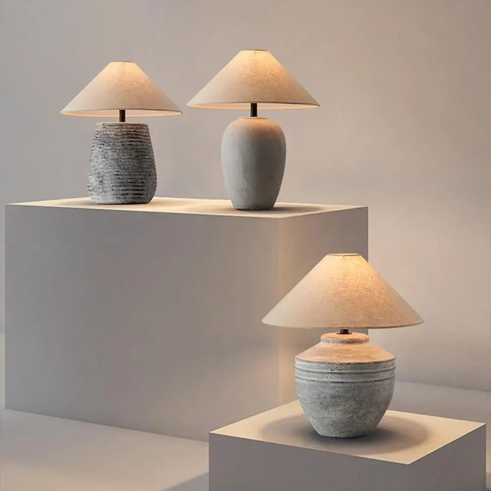 Lampe de table wabi-sabi en céramique vue de côté