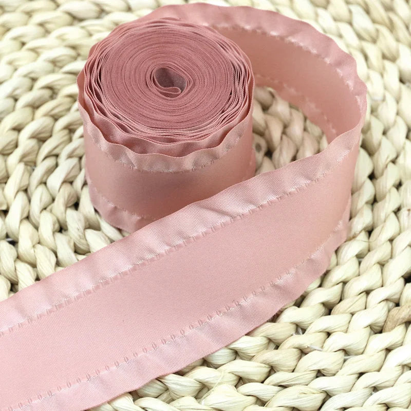 ruban satin rose clair bord frangé yards élégant déco opacité double face