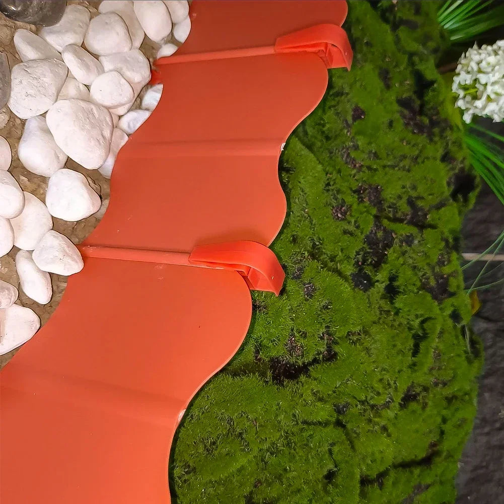 grille jardin moderne pliable couleurs vert rouge blanc noir texture plissée clips fixation