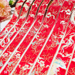 ruban décoratif artisanal dragon stylisé fleurs motifs floraux rouge noir blanc doré