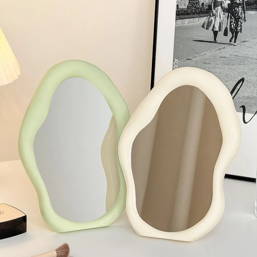 miroir decoratif forme ondulée couleur rose poudré moderne minimaliste dressing chambre