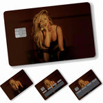autocollants carte crédit sabrina carpenter adhésifs personnalisables moderne bleu clair noir doré imprimé maillot