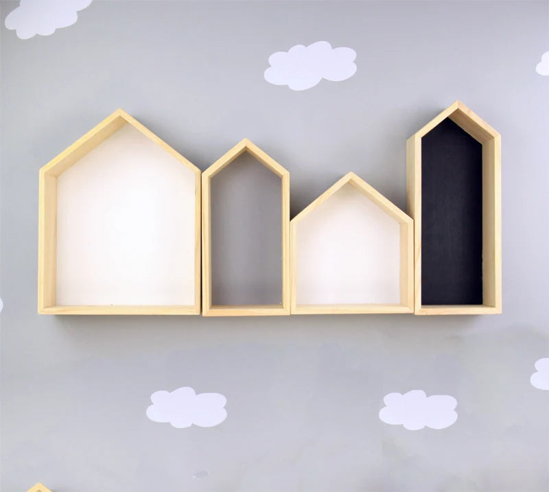 étagères murales formes maisons bois naturel motifs animaux moderne figurines accessoires décoratifs chambre enfant