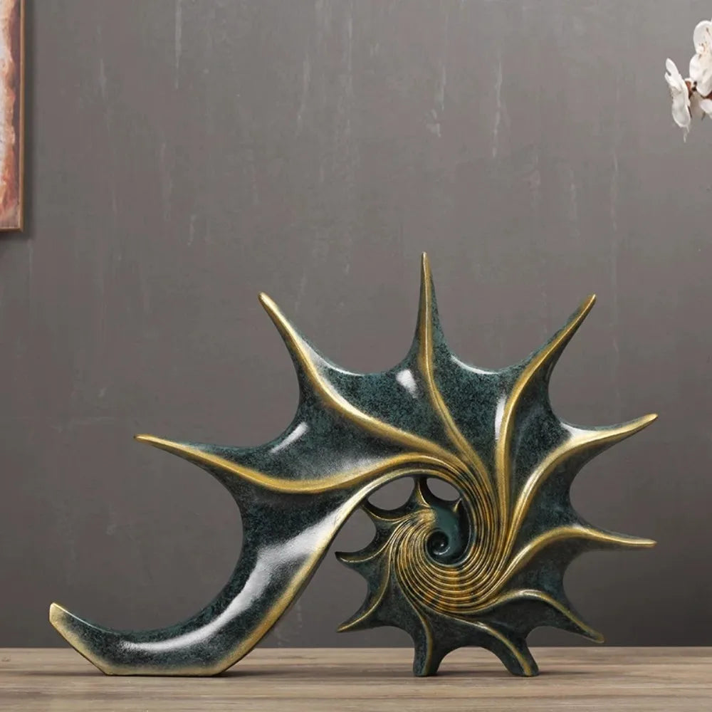 sculpture coquillage vert doré résine spirale moderne art déco brillant