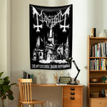 tapisserie gothique rock graphique croix silhouettes personnages châteaux squelettes noir blanc chambre decoration