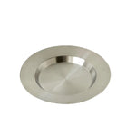 assiettes modernes argentées lisses steak gâteaux desserts vaisselle table minimaliste