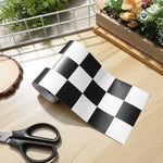 ruban decoratif adhesif carreaux damier noir blanc decoration murale bordure tableau classique