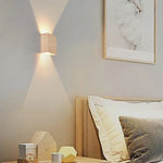 lampe murale bois moderne éclairage quotidien entrée chambre coucher salle manger étude lumière led