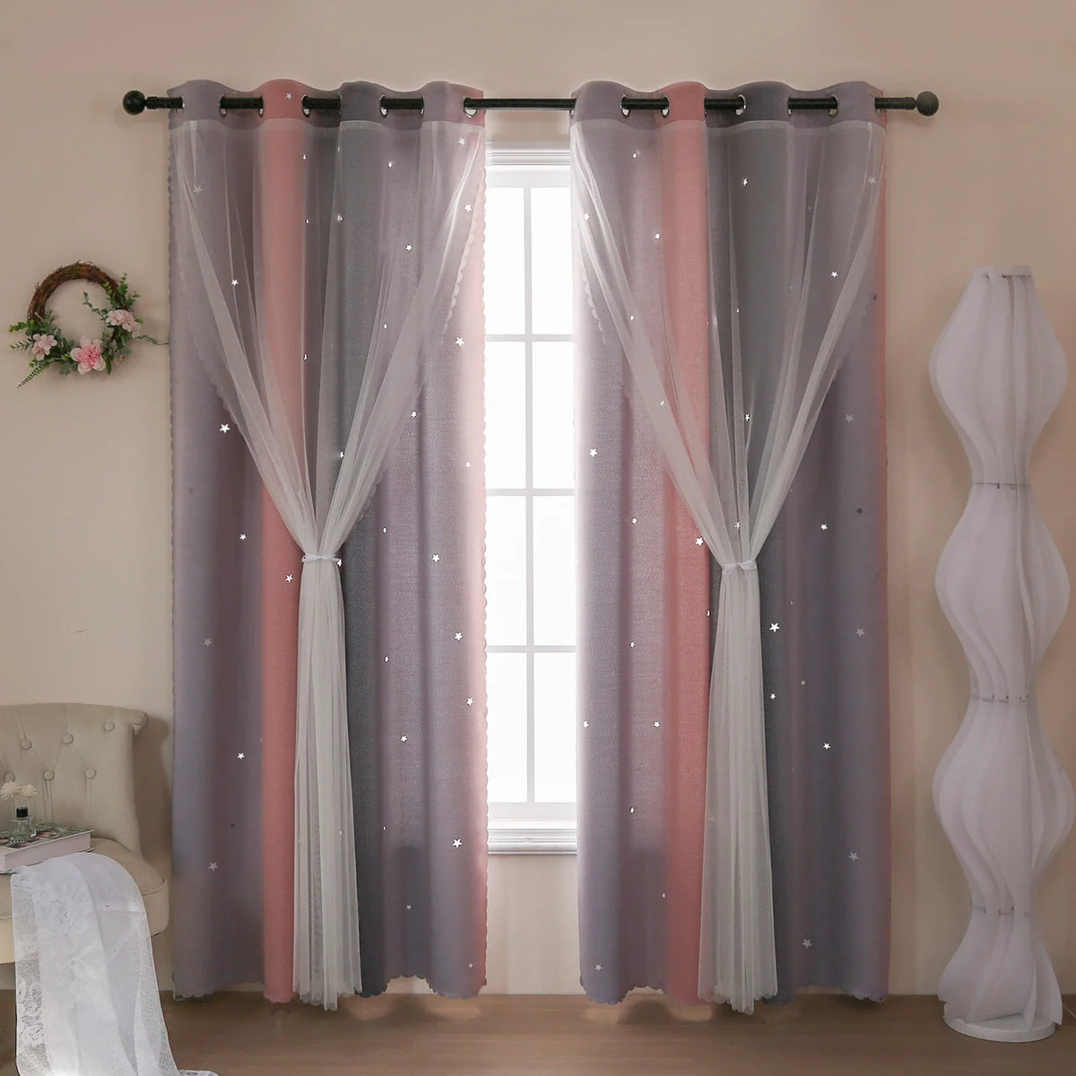 rideau perforé dégradé étoiles blanches moderne rose clair gris translucide chambre enfant