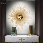 miroir decoratif or rayonnant vase transparent bouquet fleurs artificielles glamour chambre