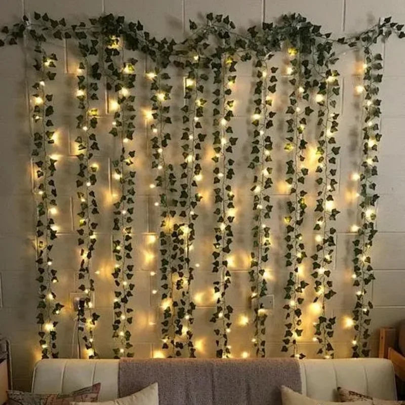 guirlande lumineuse artificielle feuilles vertes lumières led blanc decoration intérieure extérieure noël moderne