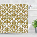 Vue de face du rideau de douche baroque avec ses couleurs vives