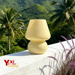 lampe table moderne verre blanc rayures horizontales opaque alimentée USB chambre salon decoration intérieure