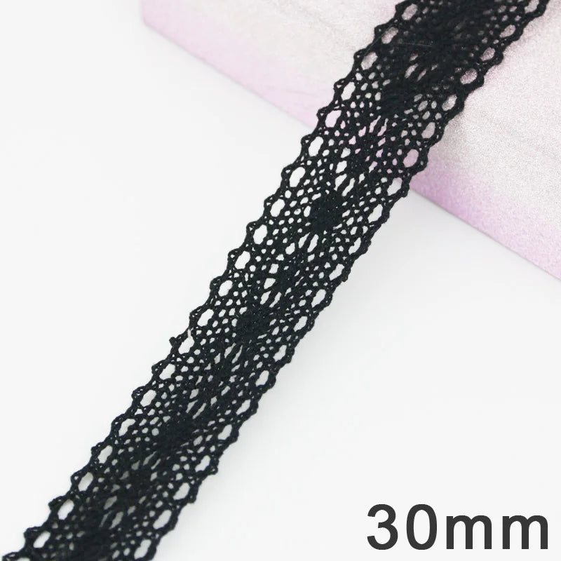 ruban dentelle noir motifs floraux classique 5mètres coton polyester soluble eau
