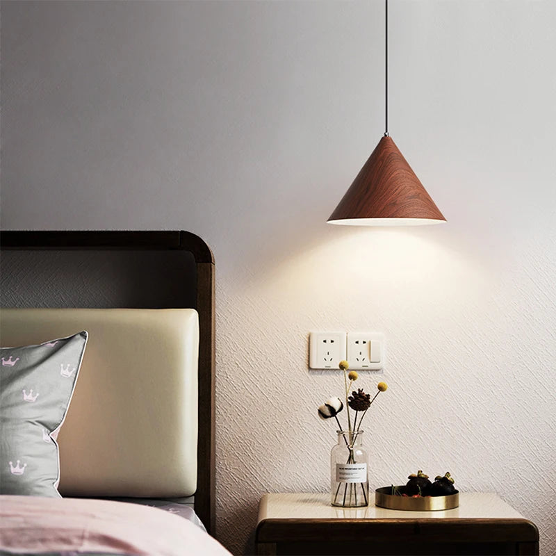 suspension lumineuse moderne bois brun conique mat salle bain chambre salon