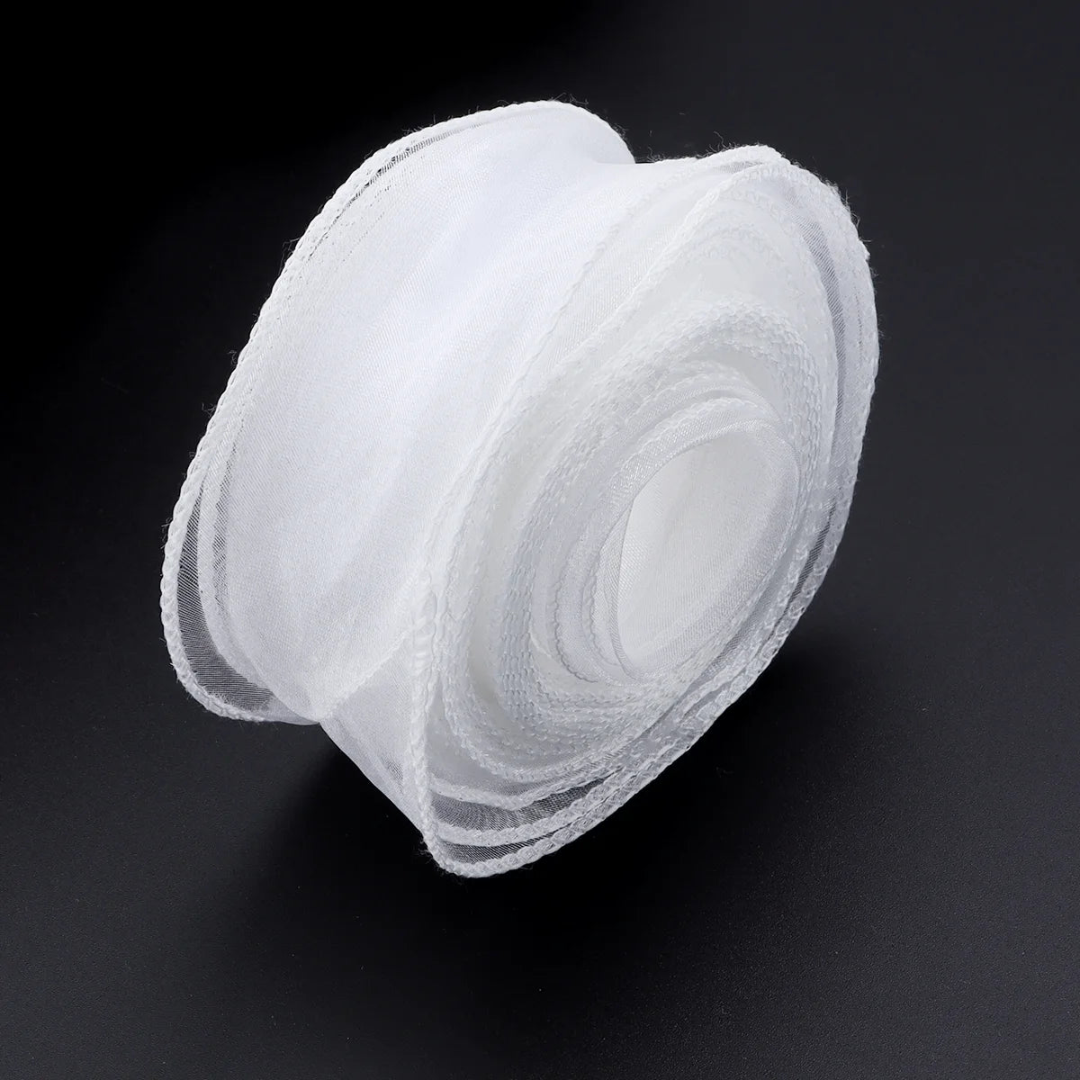 ruban organza rose clair bleu clair blanc noir moderne élégant gift wrapping mariage bouquets