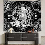 Décoration murale noir et blanc style gothique
