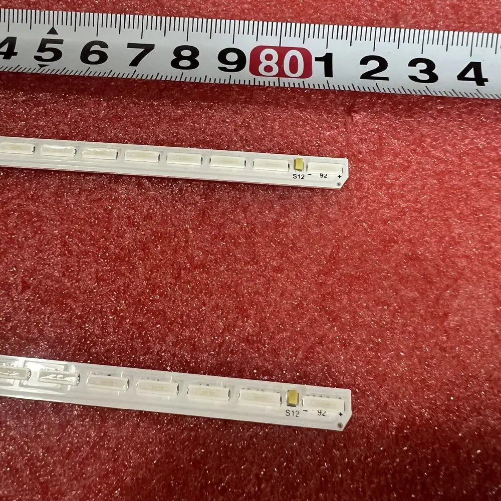 ruban led blanc moderne réutilisable connecteur unique fixations invisibles 80mm