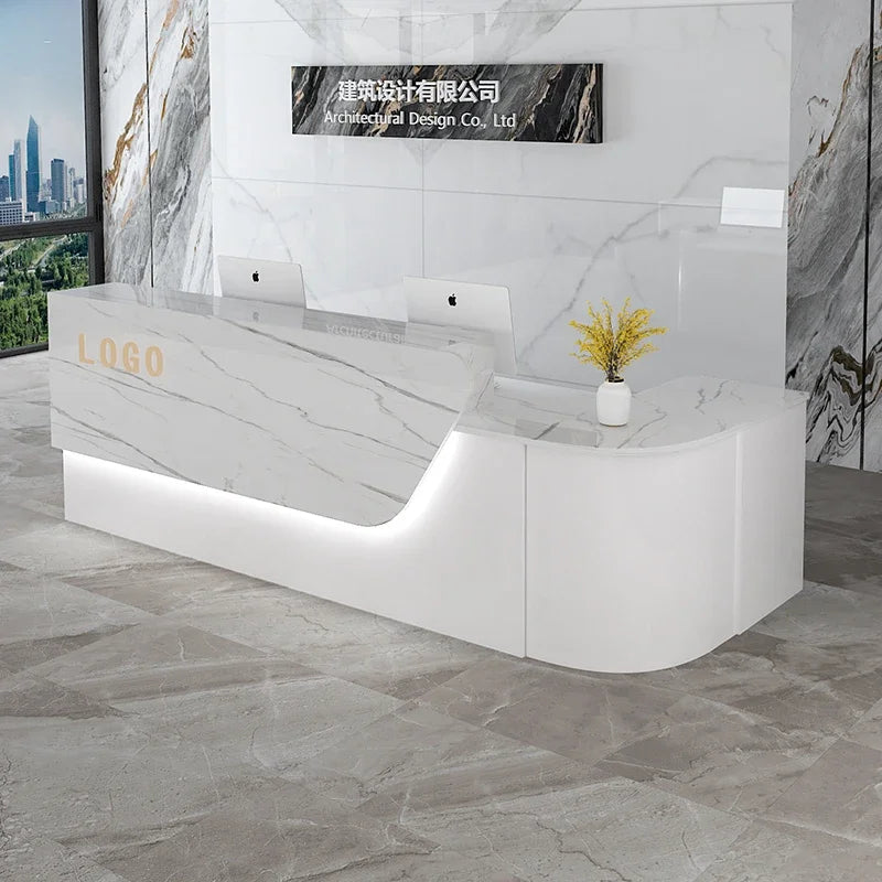 comptoir accueil moderne blanc tiroirs rangement mobilier commercial luxe minimaliste