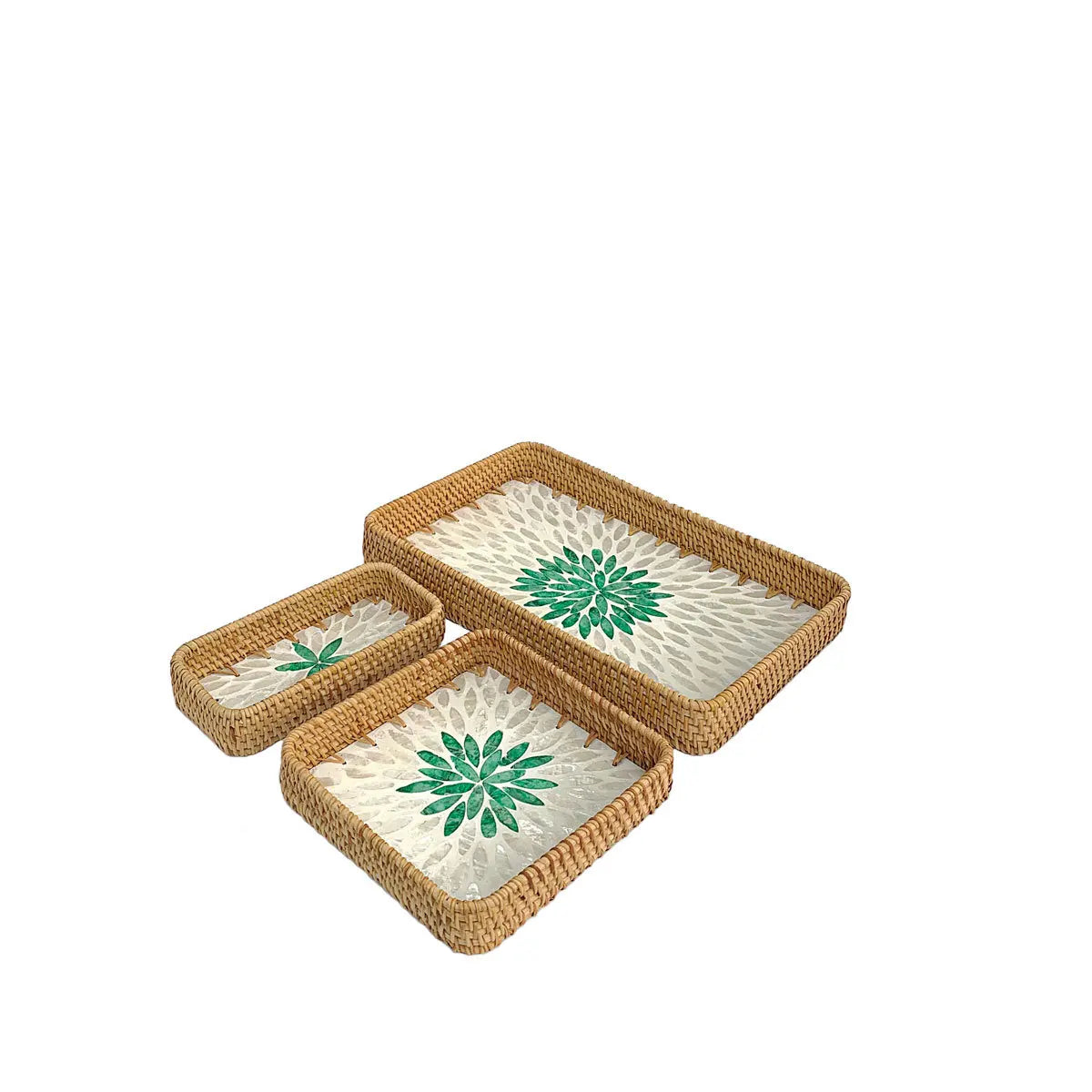 ensemble assiettes décoratives rotin motifs floraux boho rustique beige vert bleu blanc