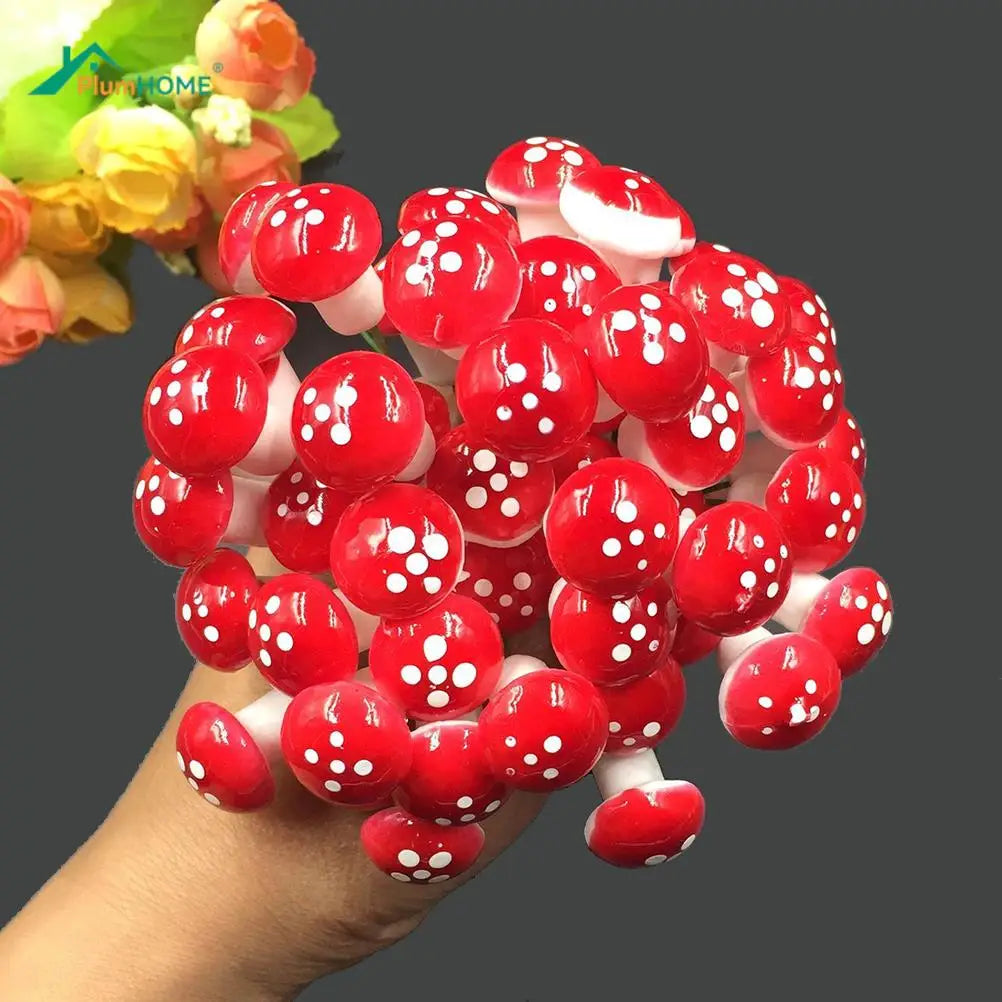 champignons decoratifs miniatures rouge blanc jardin decoration exterieure tringles vertes naturelle magique