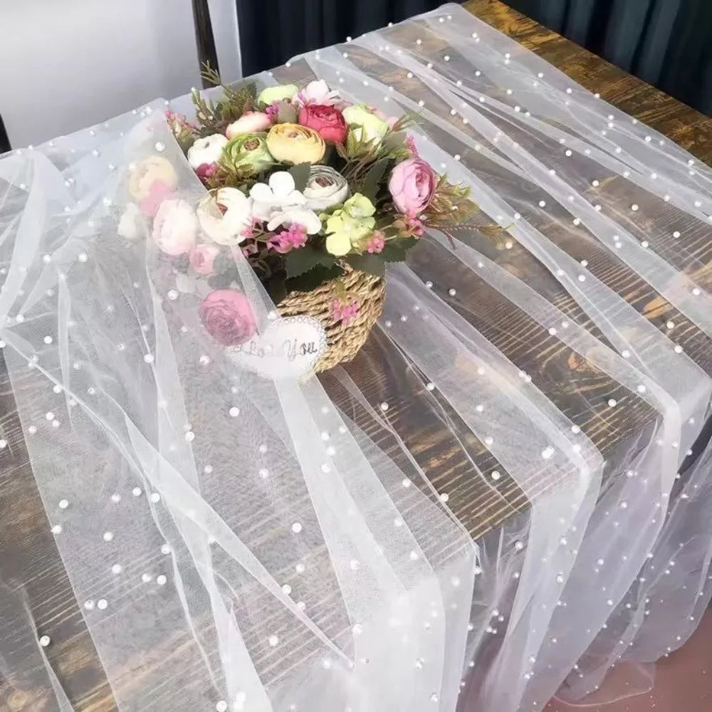 nappe décorative élégante transparente blanches motif plissé mariage blanc rouge violet noir bleu clair