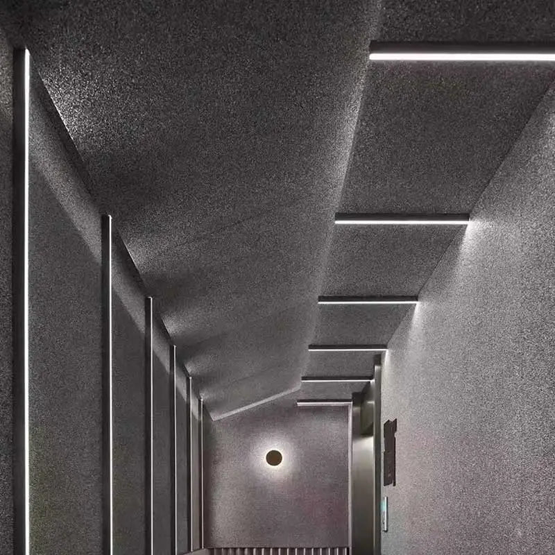 panneaux decoratifs modernes texturés gris noir doré decoration murale minimaliste