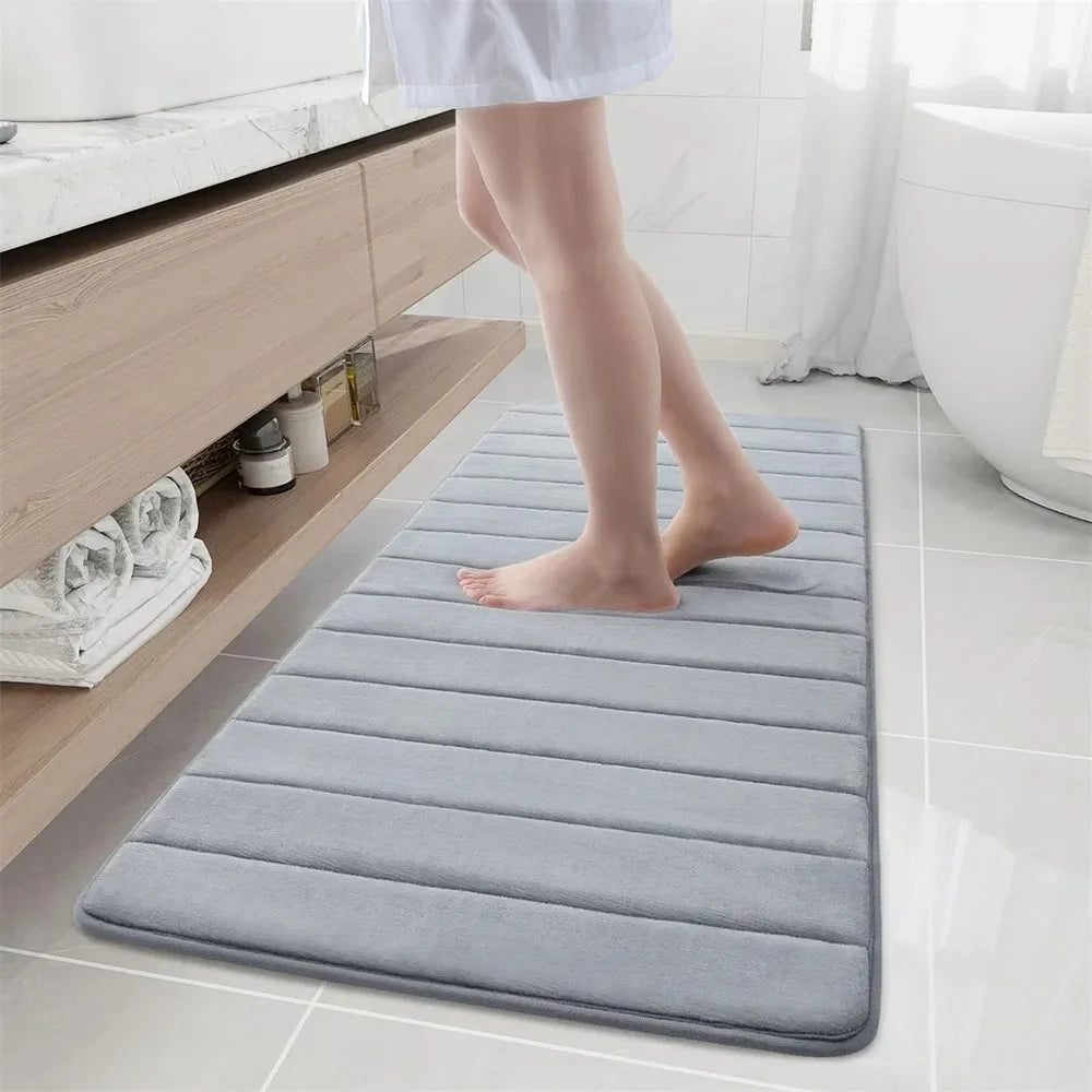 tapis bain antidérapant mousse mémoire forme absorbant eau lavable machine violet gris clair moderne